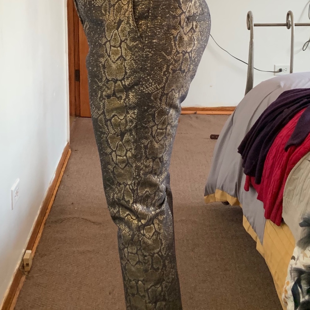 Pants - Picture 5 of 6